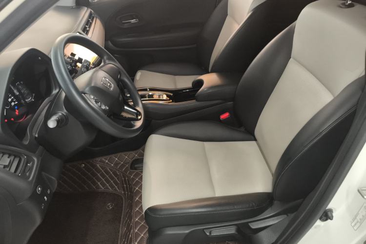 Used Honda Vezel 2020 220 TURBO CVT Luxury Edition
