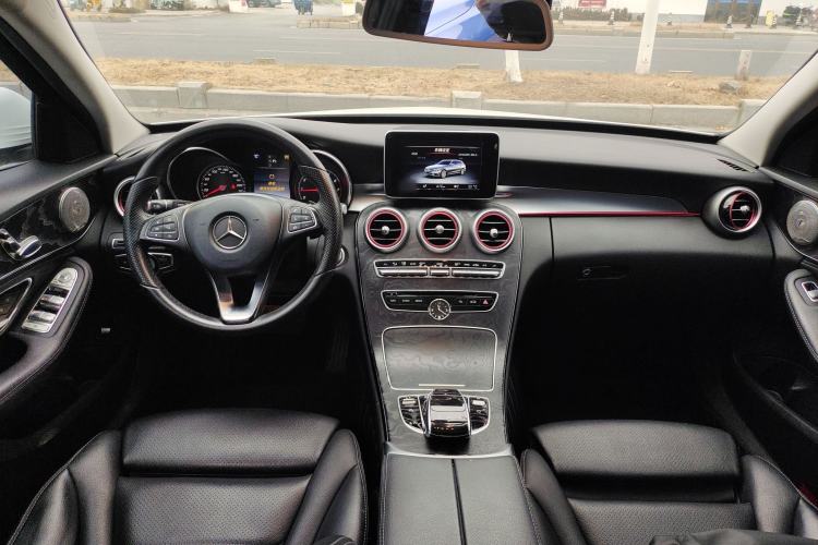 Used Mercedes-Benz C-Class 2015 C 200 station wagon
