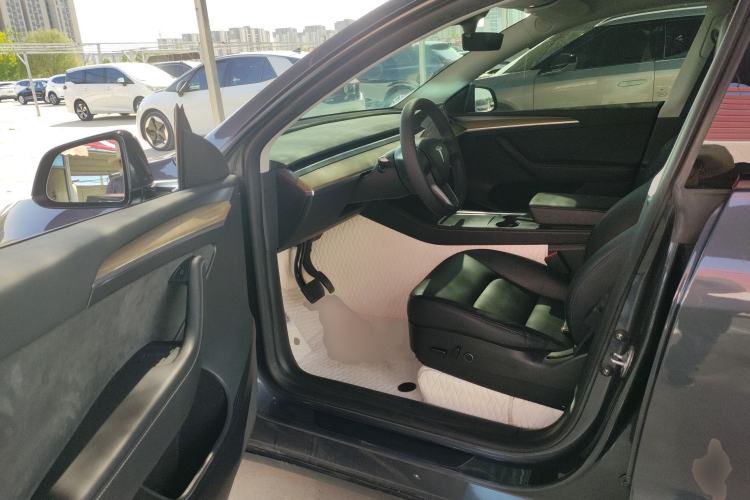 Used Tesla Model Y 2022 Revised Version Rear-Wheel Drive Driver Seat