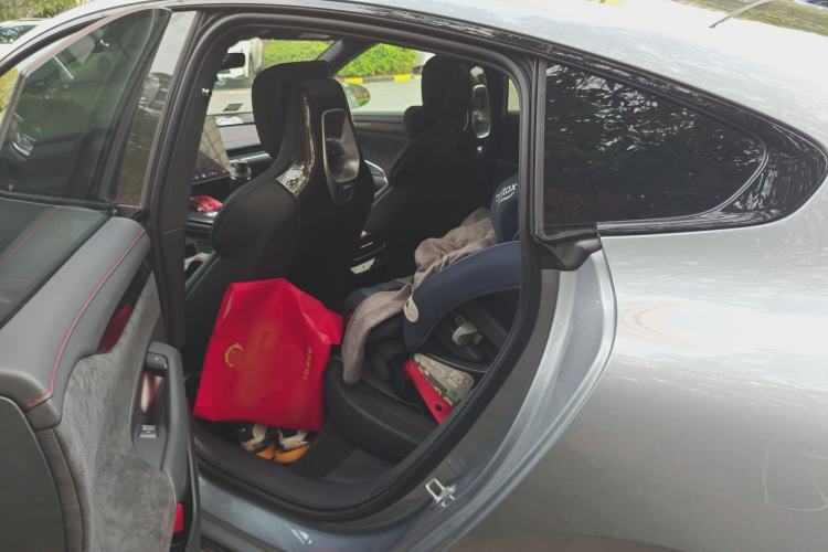 Used Xiaomi Auto SU7 Ultra 2025 Ultra Model Left Rear Seat