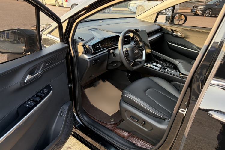 Used Hyundai Custo 2024 270TGDi TOP Smart Luxury Flagship Edition
