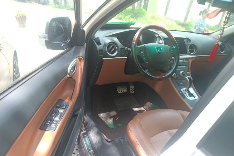 Used Luxgen Great 7 SUV 2012 Limited-Edition Sharp Edition 2.2T All-Wheel-Drive Prestige Model
