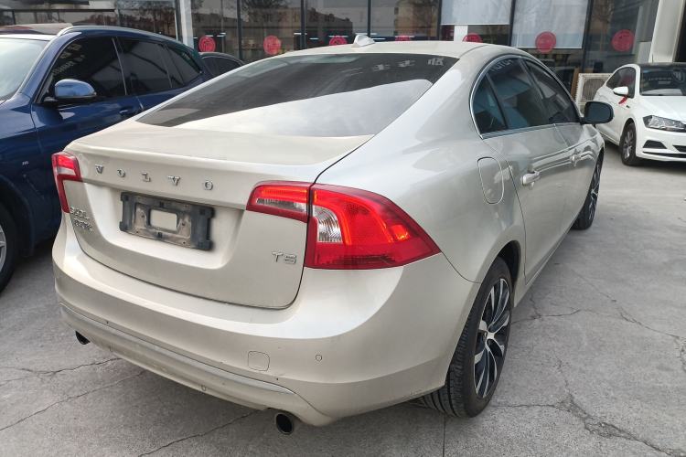 Used Volvo S60 2019 S60L Facelift T5 Intelligent Advanced Edition