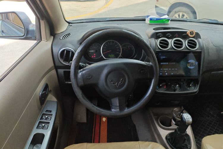 Used Wuling Hongguang 2010 1.4L Standard Version
