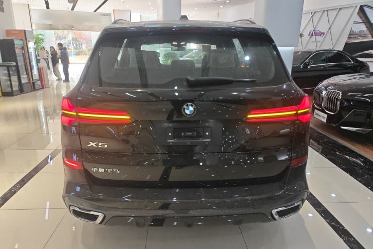 Used BMW X5 2025 Model, xDrive 40Li M Sport Night Package