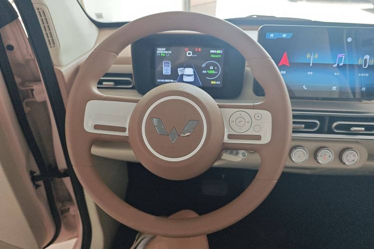 Used Wuling Hongguang MINIEV 2024 3rd Generation 215km Advanced Version