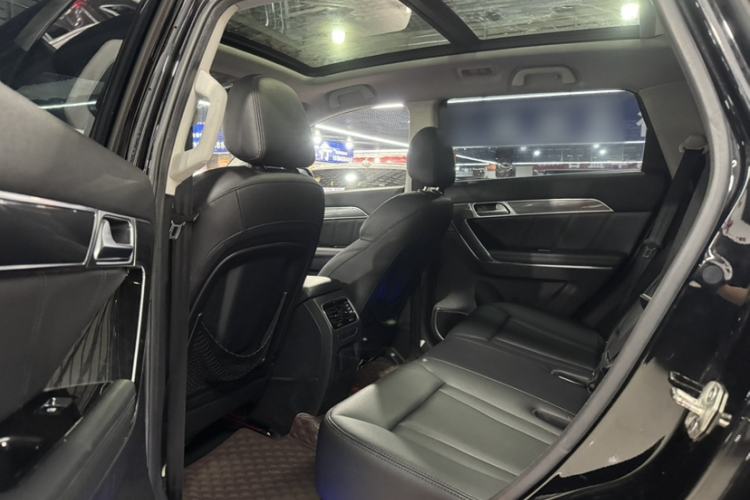 Used Haval H6 Coupe 2015 Blue-Label Facelift 2.0T Manual Two-Wheel Drive Urban Version
