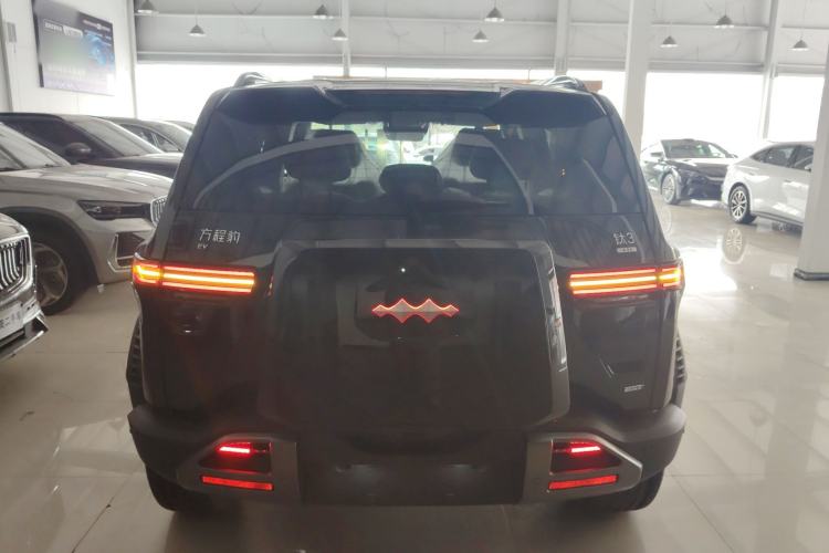 Used Formula Leopard Titanium 3 2025 501 km All-Wheel Drive Intelligent Driving Max Edition