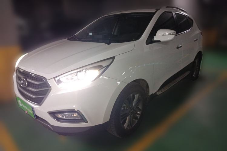 Used Hyundai ix35 2013 2.0L Automatic Two-Wheel Drive Smart GLS China IV Standard