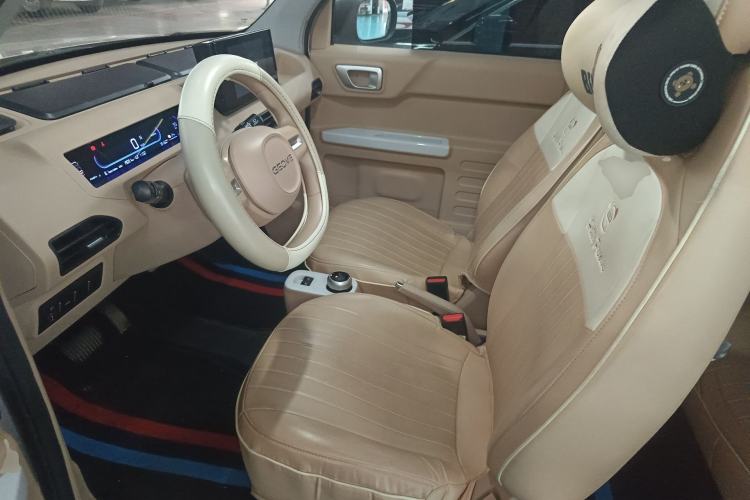 Used Geely Galaxy Panda 2024 Panda Mini 200km Endurance Bear Left Front Seat