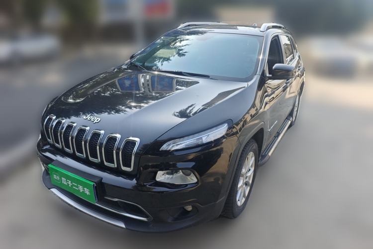 Used Jeep Cherokee 2017 2.0L Superior Edition