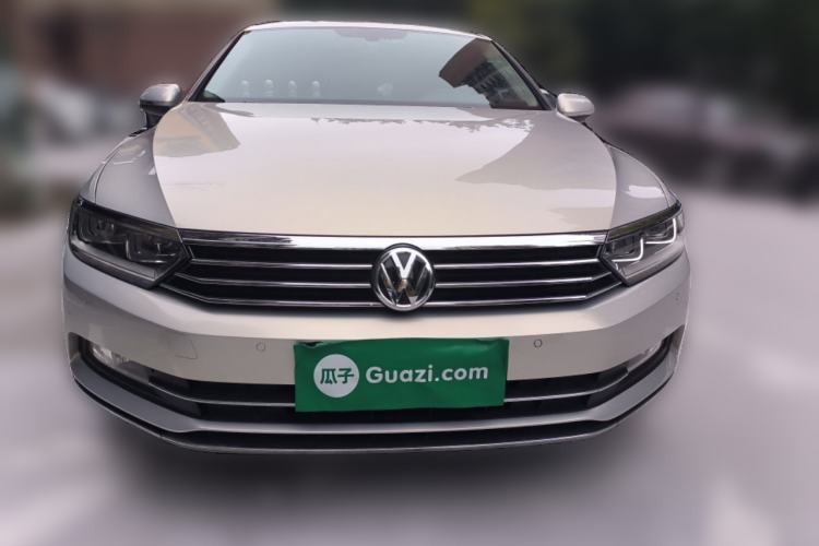 Used Volkswagen Magotan 2018 Facelift 330TSI DSG Luxury Model Front