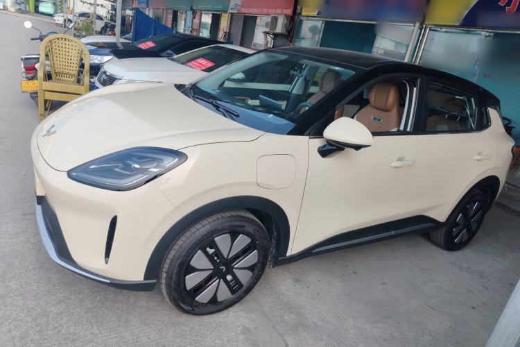 Used Wuling Bingo S 2025 Model 325km Deluxe Edition