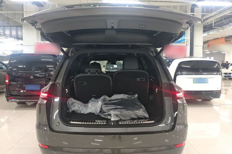 Used Li Auto L9 2024 Ultra Model Trunk