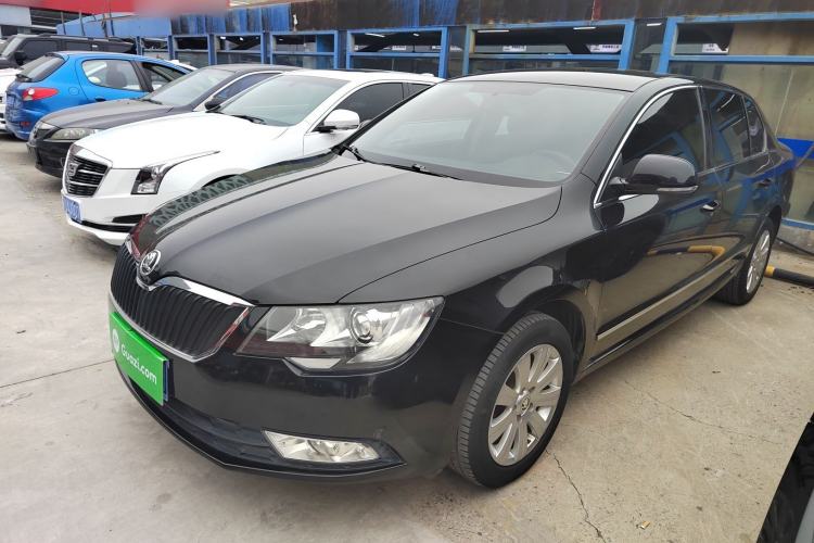 Used Skoda Superb 2015 1.8TSI Manual Shen Shi Edition