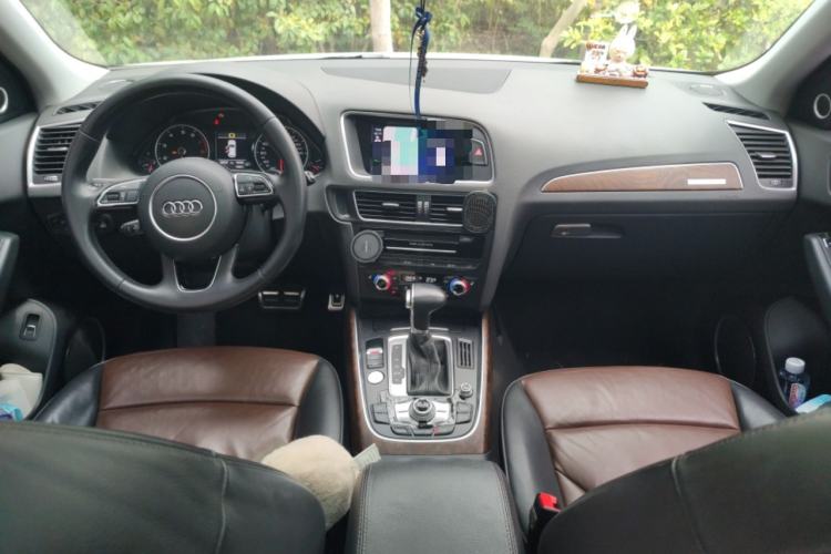 Used Audi Q5 2016 40 TFSI Comfort Model