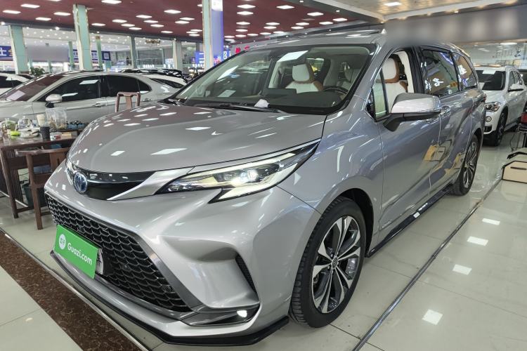Used Toyota Granvia 2022 2.5L Hybrid Flagship Edition