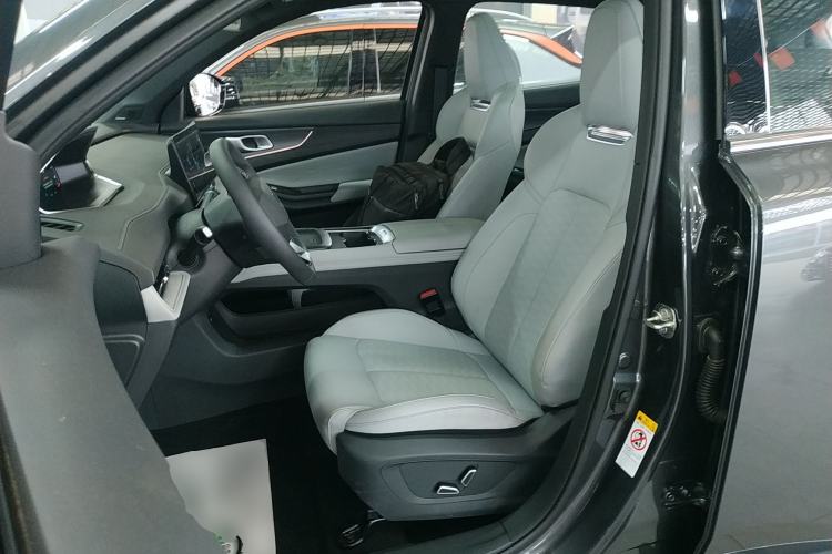 Used Changan CS55PLUS PHEV 2025 Smart New Blue Whale 125km Battleship Edition
