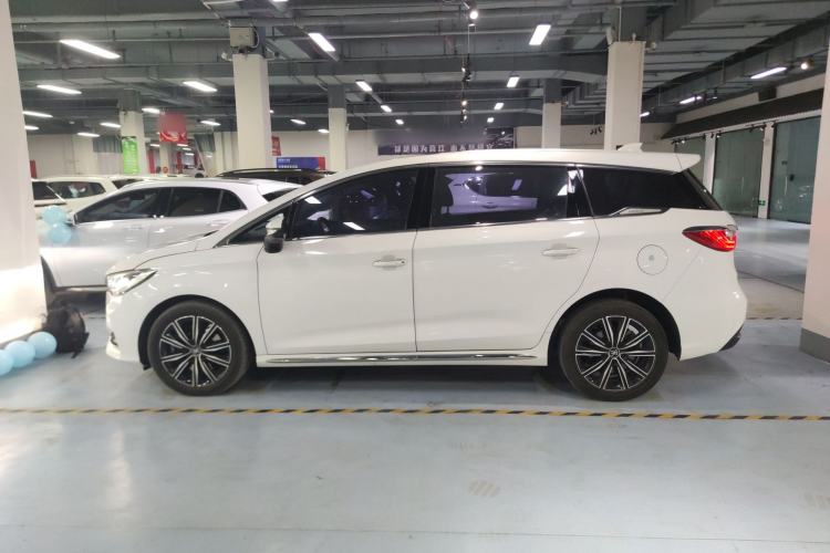 Used BYD Song MAX New Energy 2019 DM 1.5T Smart Connect Advanced 7-Seater China VI Standard