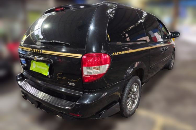 Used Chrysler Grand Voyager 2007 3.3L Business Edition Rear Right 45 Deg