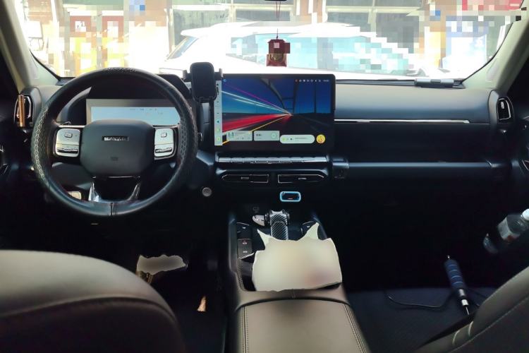 Used Haval H Dog 2023 2.0T Two-Wheel Drive Chaoye Version Plus Center Console