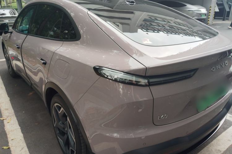 Used ONVO L60 2024 60 kWh Rear-Drive Version