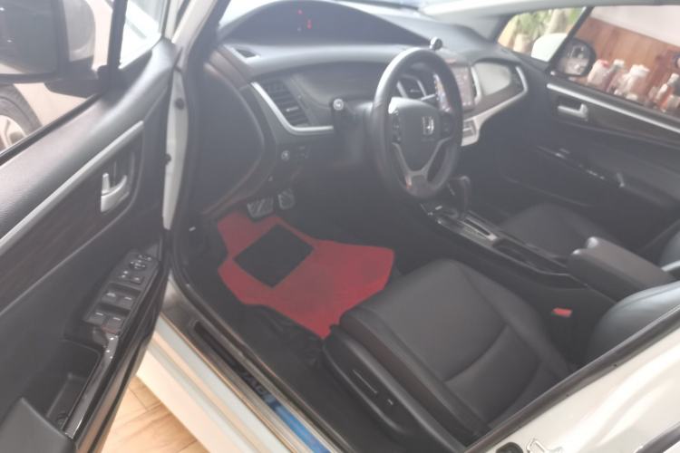 Used Honda Jade 2017 210 TURBO CVT Luxury Edition 5 Seats Interior 3