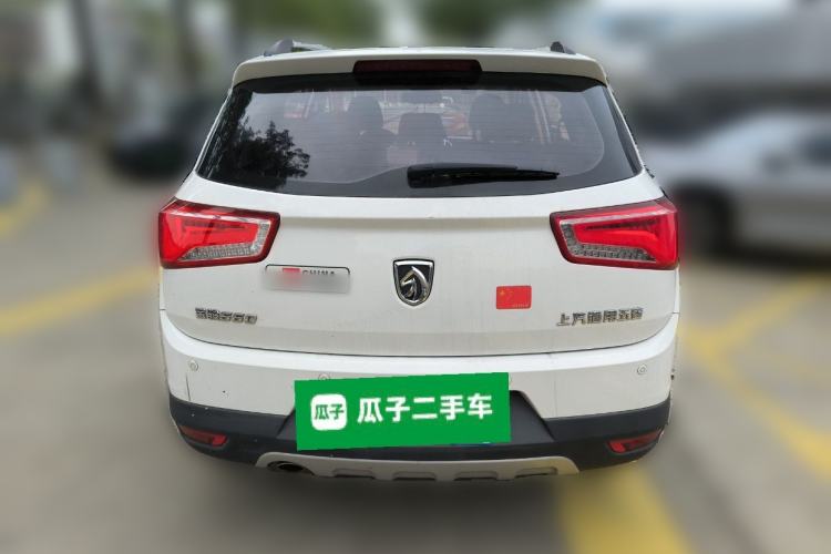 Used Baojun 560 2015 1.8L manual luxury version
