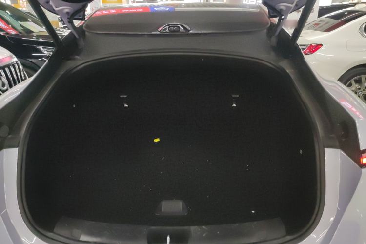 Used Avatr 06 2025 Pro Range-Extended Edition Trunk