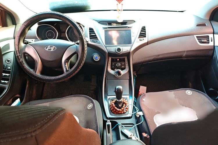 Used Hyundai Elantra (5th Generation / Langdong) 2012 1.6L Manual Leading Model