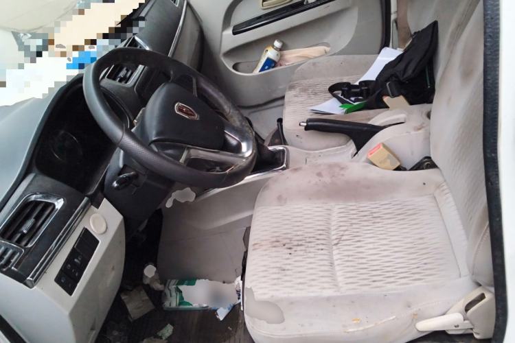 Used Jinbei New Hiace X30L 2018 1.5L Box Truck Wealth Edition DLCG14