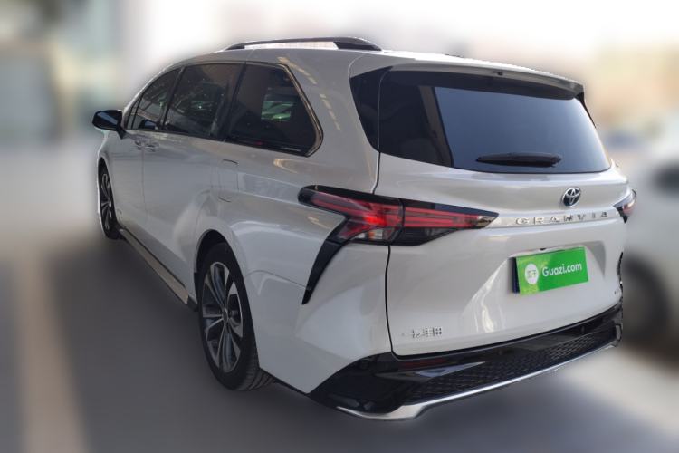 Used Toyota Granvia 2023 2.5L Hybrid Prestige PLUS Edition

