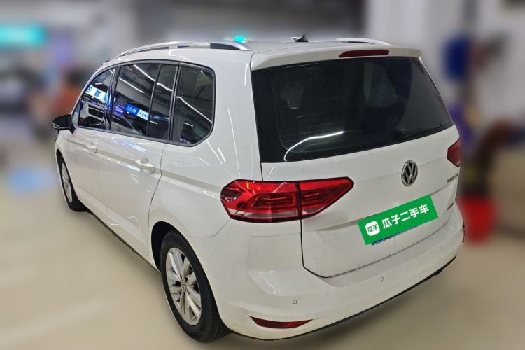 Used Volkswagen Touran 2016 Volkswagen Touran L 280TSI DSG Comfort Edition Rear Left 45 Deg