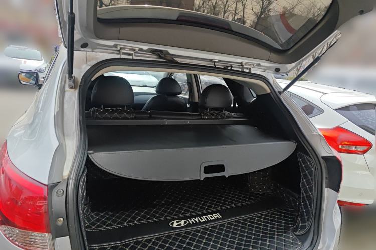 Used Hyundai ix35 2010 2.0L Automatic 4x4 Premium GLS Trim
