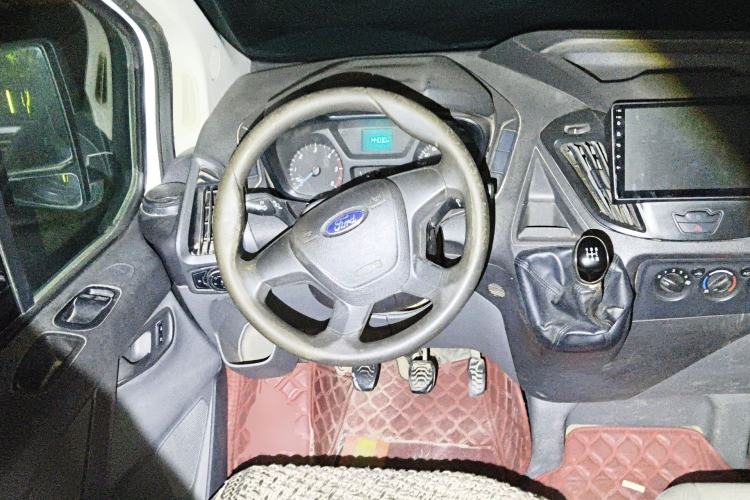 Used Ford Transit 2017 2.0T Diesel Multi-Function Commercial Vehicle Mid-Drive Mid-Roof China V Standard
