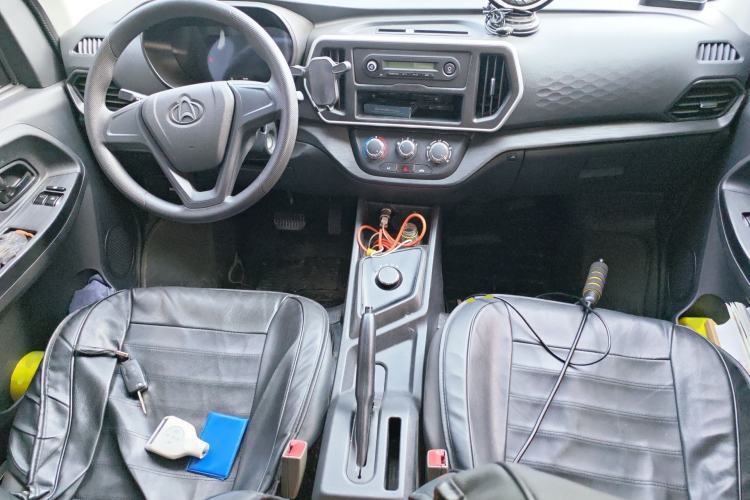 Used CHANGAN KAICHENG Ruixing EM80 2025 Passenger Version Comfort Edition 6-Seater 300 km Dual-Swing Doors Center Console