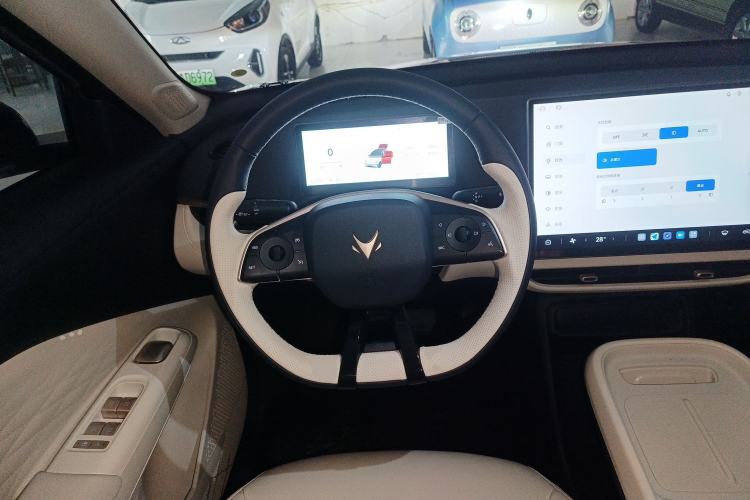 Used ARCFOX T1 2025 Model 425 PLUS