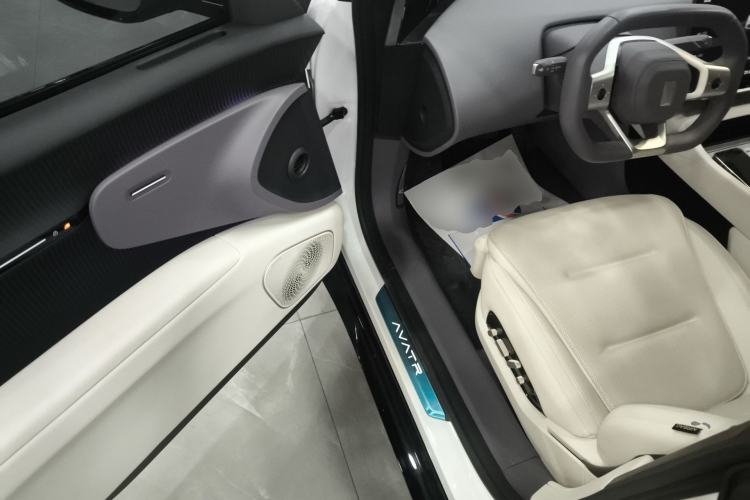 Used Avatr 12 2025 Refresh Max Extended-Range Version Driver Seat