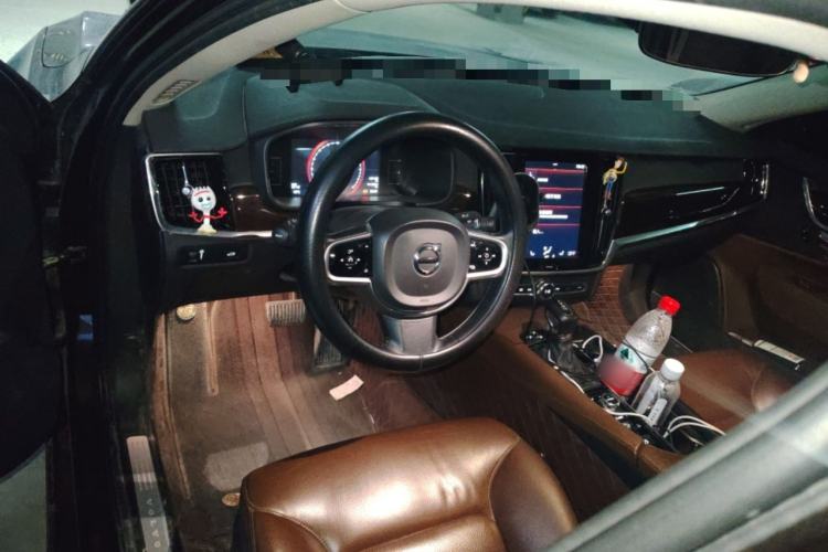 Used Volvo S90 2017 T5 Zhiyuan Edition Steering Wheel