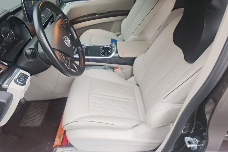 Used Buick GL8 2022 Land Business Class 652T Luxury Model
