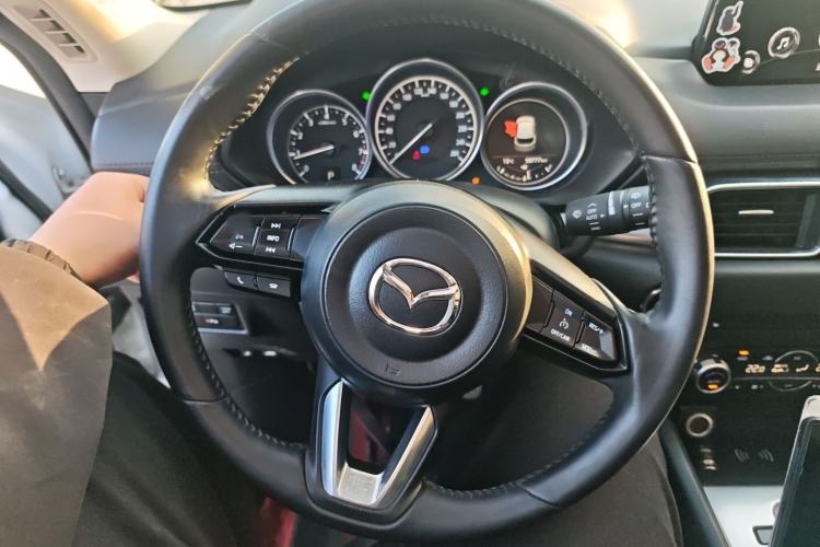 Used Mazda CX-5 2021 2.0L Automatic Two-Wheel Drive Smart Version Steering Wheel
