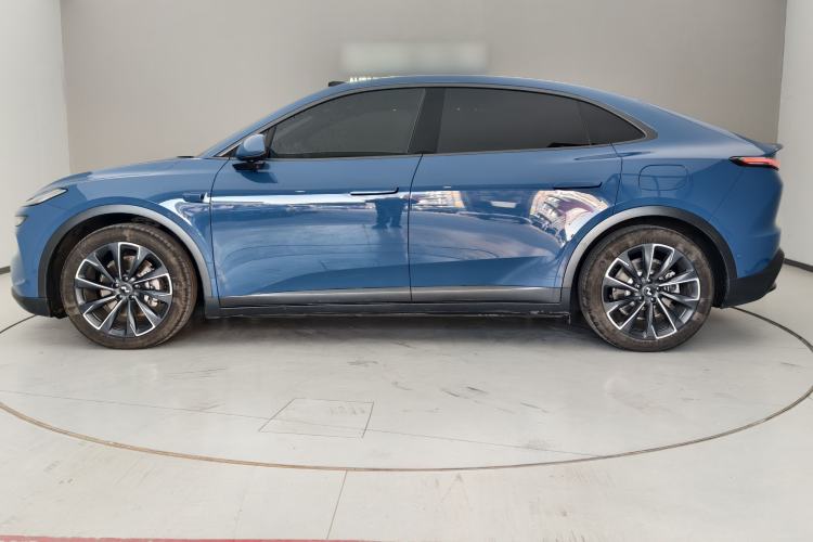 Used ONVO L60 2024 60 kWh All-Wheel Drive