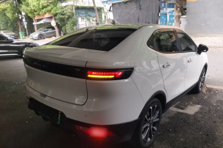 Used ORA iQ 2018 High-Range Version Smart Connectivity Model
