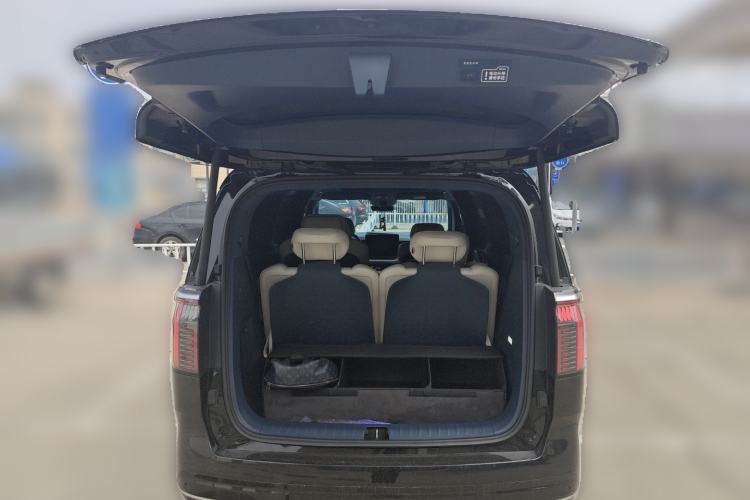 Used Zeekr 009 2022 Revised WE Version