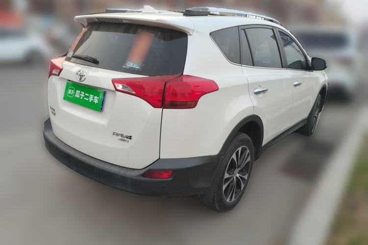 Used Toyota RAV4 2015 2.5L Automatic 4x4 Elite Edition
