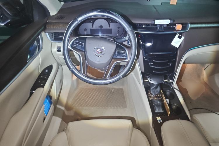 Used Cadillac XTS 2015 28T Elite Model Steering Wheel