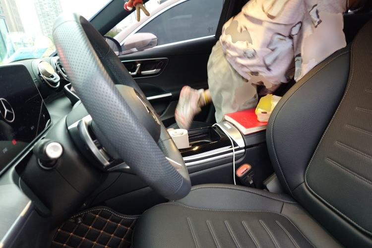 Used Mercedes-Benz C-Class 2023 Restyled C 260 L Night Edition Sports Version Left Front Seat