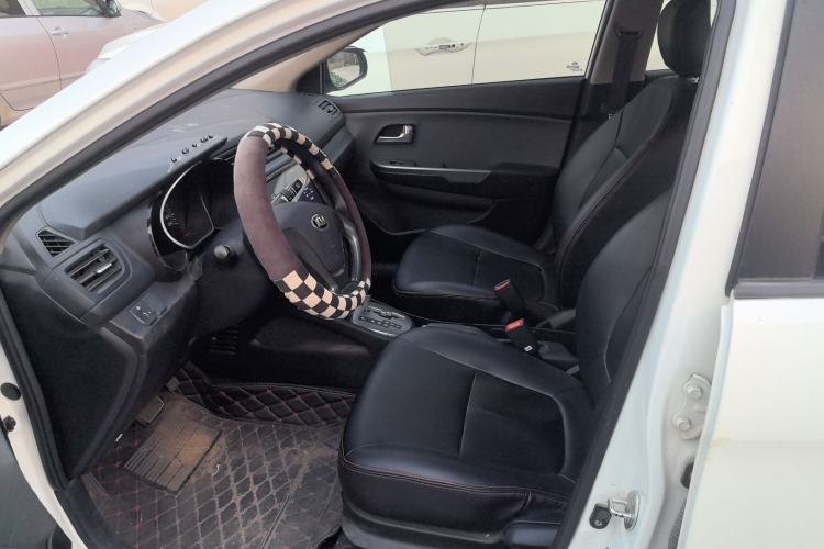 Used Kia K2 2015 Sedan 1.4L Automatic GLS
