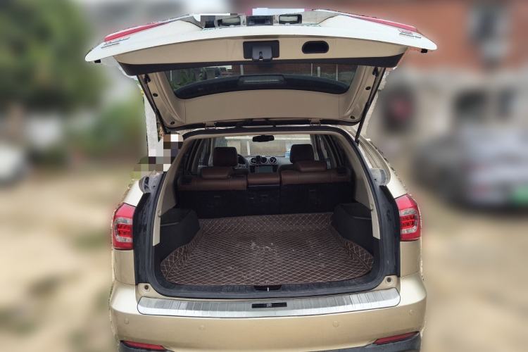 Used BYD Tang New Energy 2015 2.0T Four-Wheel-Drive Flagship Model Trunk