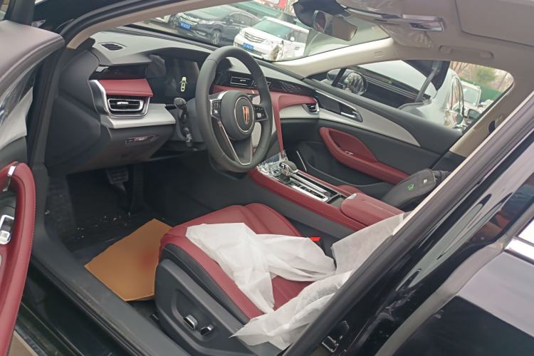 Used Hongqi H5 2025 1.5T DCT Qiyun 500 000th Unit Commemorative Edition
